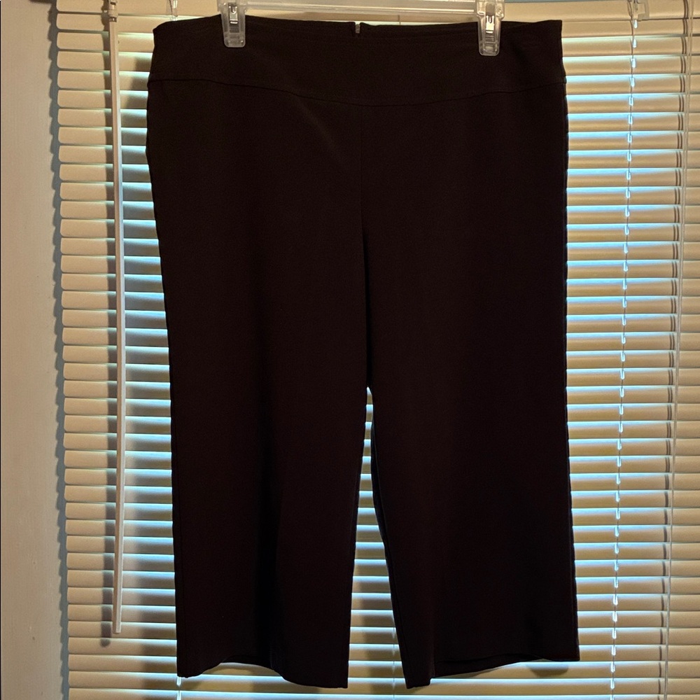 Tempted Black Cropped Women's Pants